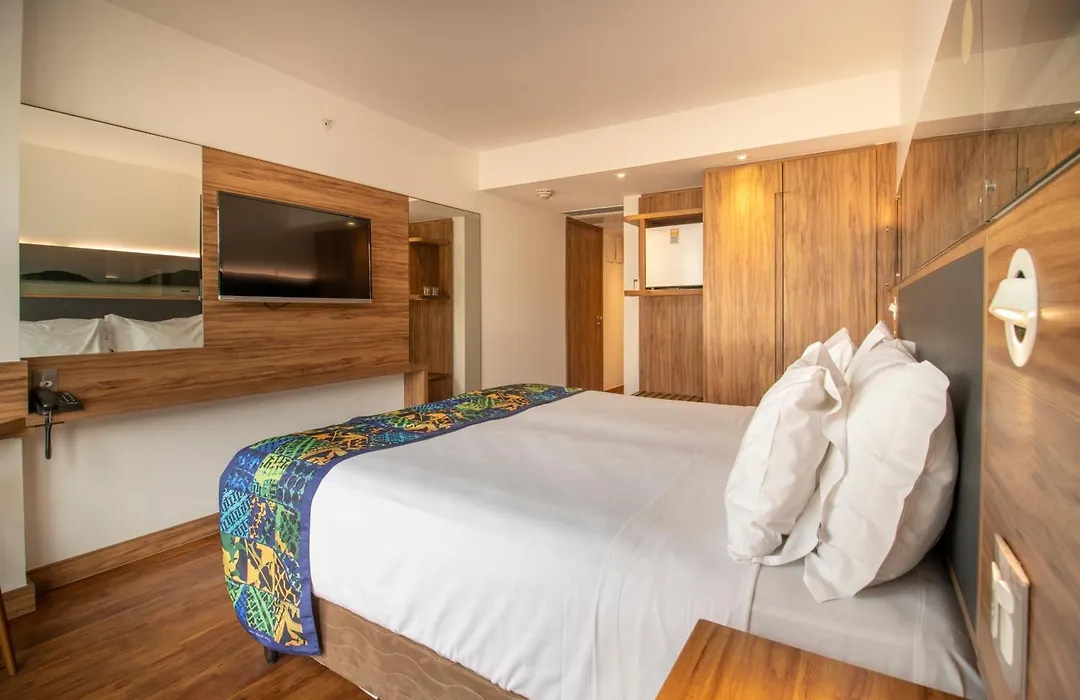Arena Leme Hotel-1